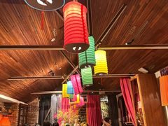 -Cuc Gach Quan Restaurant
