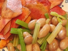 -山里屯铁锅炖·东北菜(康桥店)