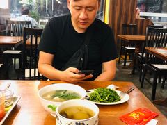-威南记鸡饭餐室