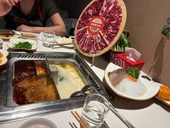 -海底捞火锅(长宁路龙之梦店)