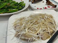 -品香菜馆(旗峰路中侨大厦店)