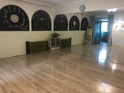 -瑜舍瑜伽连锁教室