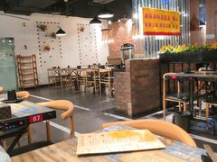 大堂-鸡遇虾煲干锅火锅(小寨金莎店)