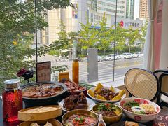 -红东阁东北菜烤肉酒馆(CROSS万象汇店)
