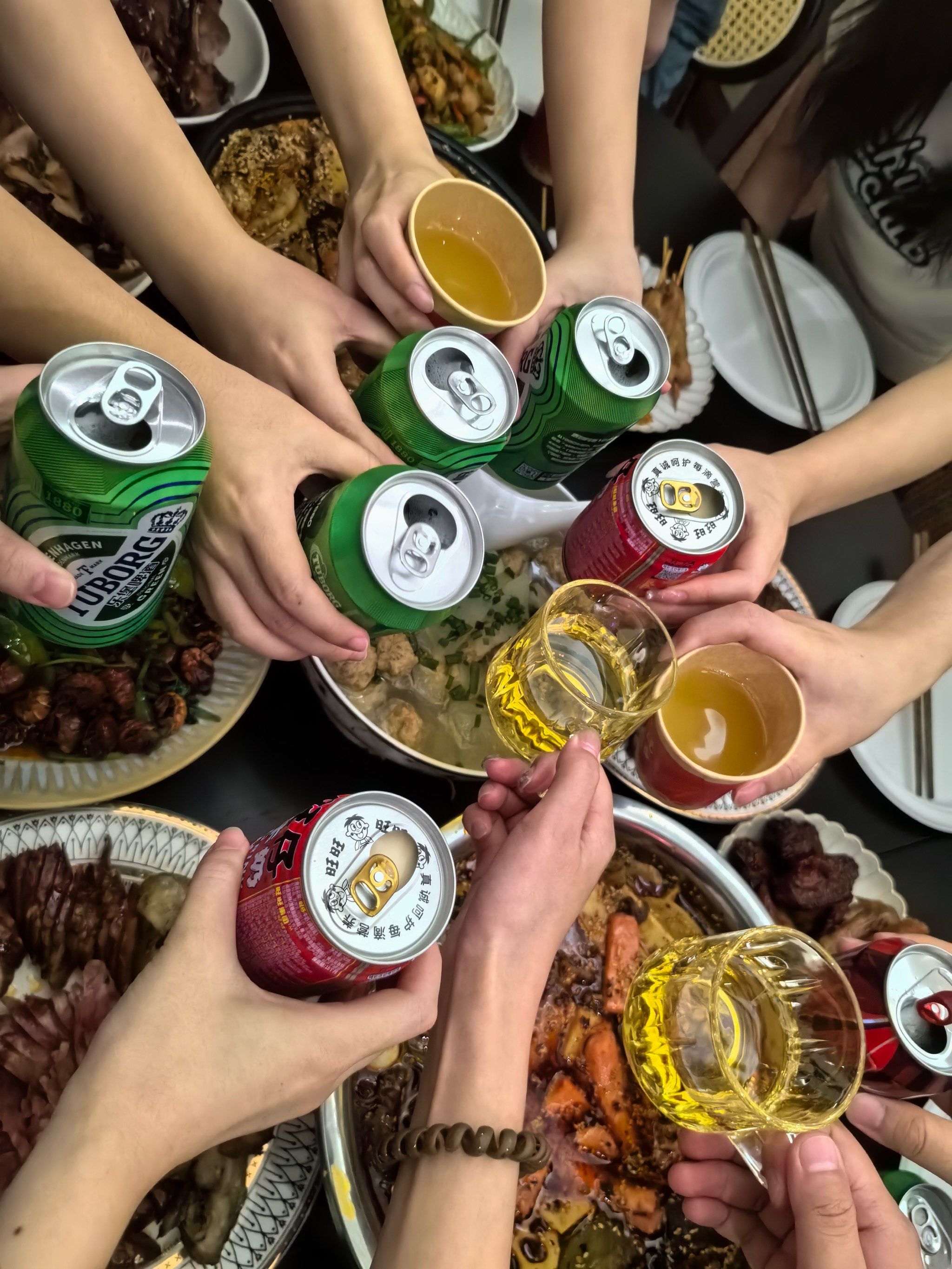 和朋友们的快乐聚餐