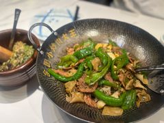 -费大厨辣椒炒肉(黄兴中心广场店)