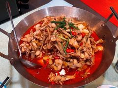 -昱龙大盆牛蛙馆(三兴街总店)