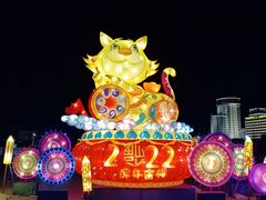 -汇泉广场