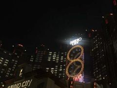 -影汇之星8字形摩天轮