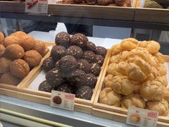 -西树泡芙(湖滨银泰in77B区店)