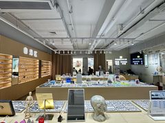 -鲸渝眼镜·浅目视光(春熙路店)