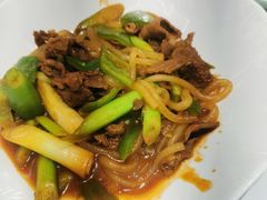 -民族手抓羊肉馆·滩羊手抓·烤全羊