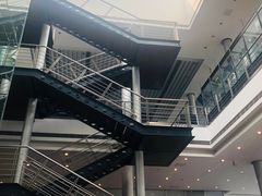 -北京鹏龙大道奔驰4S店(纪家庙店)