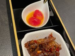 -铭牛烧肉·和牛海鲜自助(高新月牙湖店)