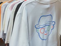 -莓园冰淇淋店