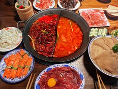 -萍姐火锅·公路夜市(武汉首店)