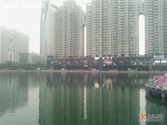 -西北湖绿化广场