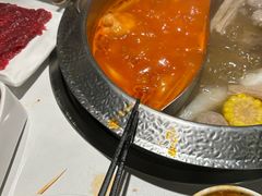 -左庭右院鲜牛肉火锅(金山万达店)