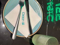 -DEEP·美式餐吧(五棵松华熙LIVE店)