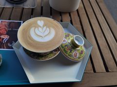 日式煎茶奶茶-茶是一枝花泡茶店