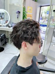 -DK SALON连锁专业烫染接发店