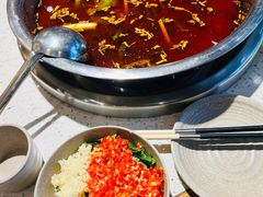 -肖肖酸萝卜鱼火锅(总店)