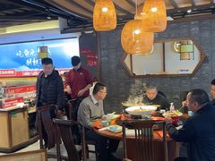 -魏铭鱼头捞饭(晋阳路店)