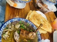 -叶新小吃店(来凤小区总店)