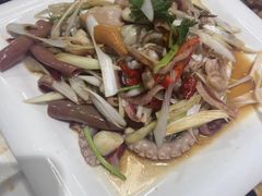 -超越海鲜屋(飞龙物业店)