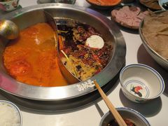 -卤校长重庆火锅(国兴店)