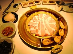 -猪啊牛呀羊啊铜盘烤肉(正大广场店)