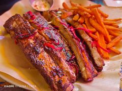 -LESCEDARS Brasserie Bistro香柏树