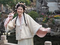 -汉仪华裳汉服馆(豫园店)