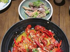 -聚汇三少·龙虾·中餐厅(莫邪路新天地店)