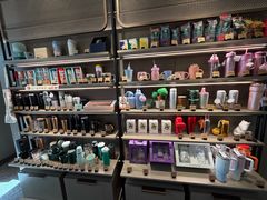 -星巴克臻选(上海今潮8弄店)