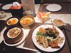 -爱乐国际温泉水疗会