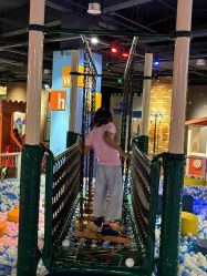 -幻贝家儿童乐园(武汉永旺梦乐城店)