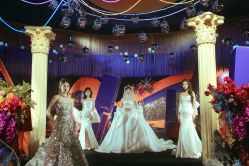 -派丽莫Pellimo原创设计婚纱品牌