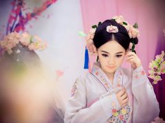 -九月鹰飞汉服摄影工作室