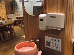 -藏猫猫咖啡主题馆(中央大道店)