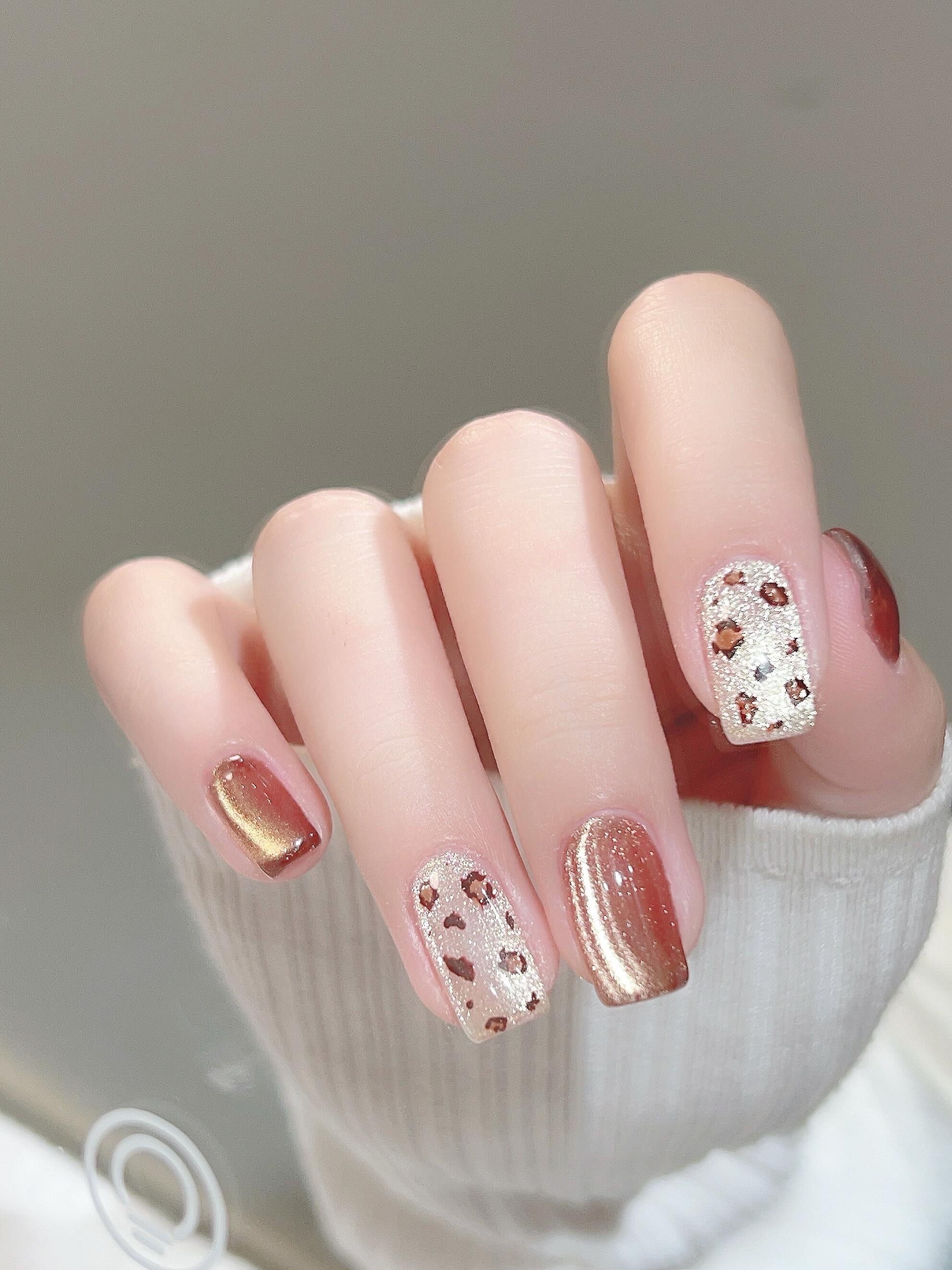 豹纹🤎简约气质爆闪猫眼豹纹美甲