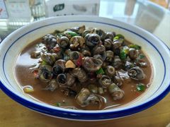 -芦茨金富饭庄·25年老字号·专做稻草鸡