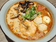 冬阴功海鲜米粉汤-长勺子东南亚(街道口店)