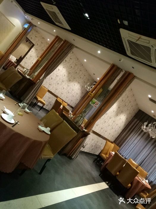 谭谈川菜(控江路店)大堂图片