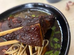 -小龙大肉面馆