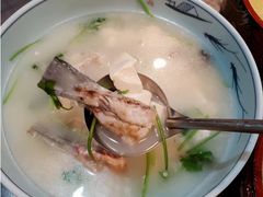 头尾豆腐汤-鹤睦鱼生·啫啫煲·海鲜(保利百合店)