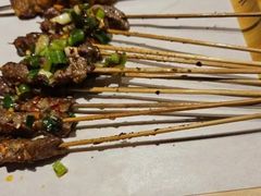 -街角等你.大连海鲜烧烤.经典铁板海鲜串(西安路店)