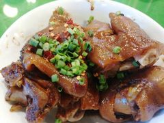 卤猪蹄-大碗厨(东风路店)
