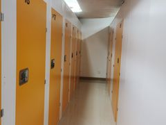-安东易迷你自助仓储寄存仓库(草桥店)