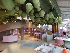 -水桶王国主题餐厅·聚会·生日派对·亲子活动·家庭套餐(亚龙湾希尔顿店)